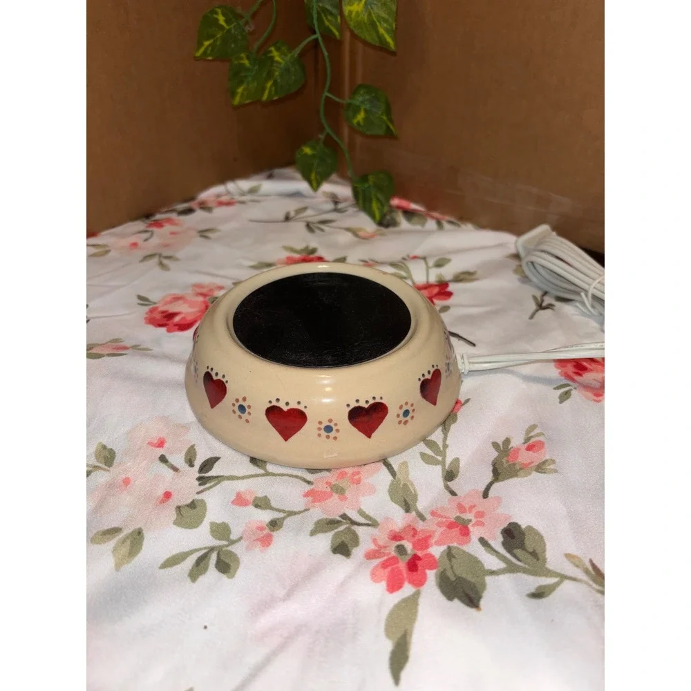 YU TE Ceramic Electric Beverage Warmer Cream Red Hearts Floral Model YW02 24W